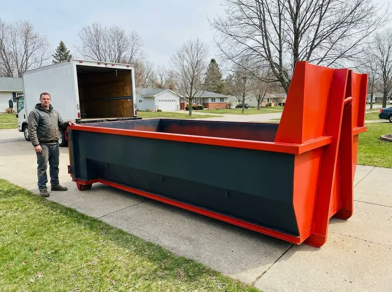 10-Yard Dumpster Rental in Lansing, MI